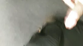 Dia orgasme mengisi  ...